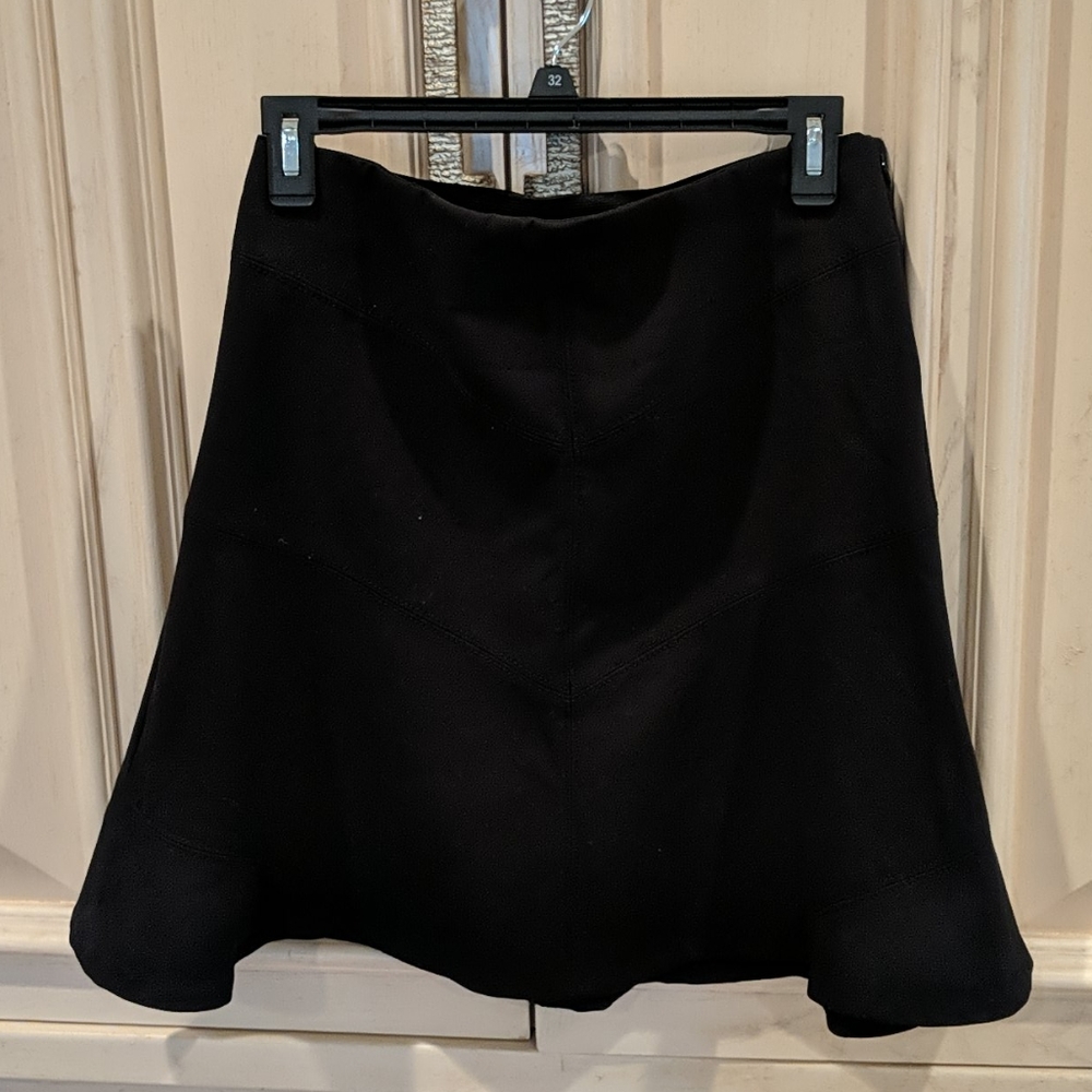 Black  floppy skirt